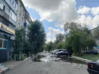 3-бөлмелі пәтер · 55 м² · 4/5 қабат, 1 ш/а, Есет батыра 156, бағасы: 130 000 ₸ в Актобе, мкр 5