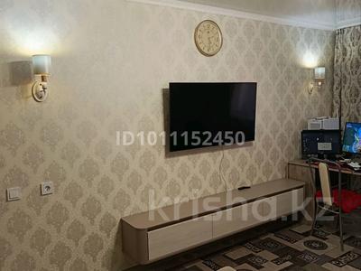 2-бөлмелі пәтер · 44 м² · 4/5 қабат, 9-й микрорайон 7 — 15 магазин, бағасы: 20.4 млн ₸ в Костанае