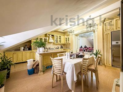 5-комнатная квартира · 270 м² · 4/4 этаж, Жанар 37е за 190 млн ₸ в Алматы, Бостандыкский р-н