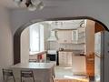 4-комнатная квартира · 90 м² · 1/5 этаж, мкр Самал-1 30 — Ленина-Жолдаспекова за 500 000 ₸ в Алматы, Медеуский р-н — фото 15