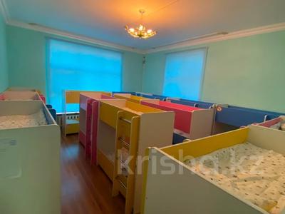 Свободное назначение, офисы, магазины и бутики, общепит, салоны красоты, медцентры и аптеки, образование, развлечения · 440.3 м² за 110 млн ₸ в Актобе, мкр 8