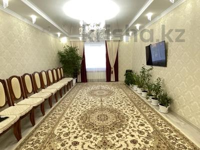 4-комнатная квартира · 128 м² · 1/5 этаж, Тауелсиздик за 52 млн ₸ в Актобе