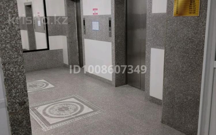 3-комнатная квартира · 126 м² · 5/25 этаж, 11микр 112Б за ~ 23.7 млн 〒 в Актобе — фото 17