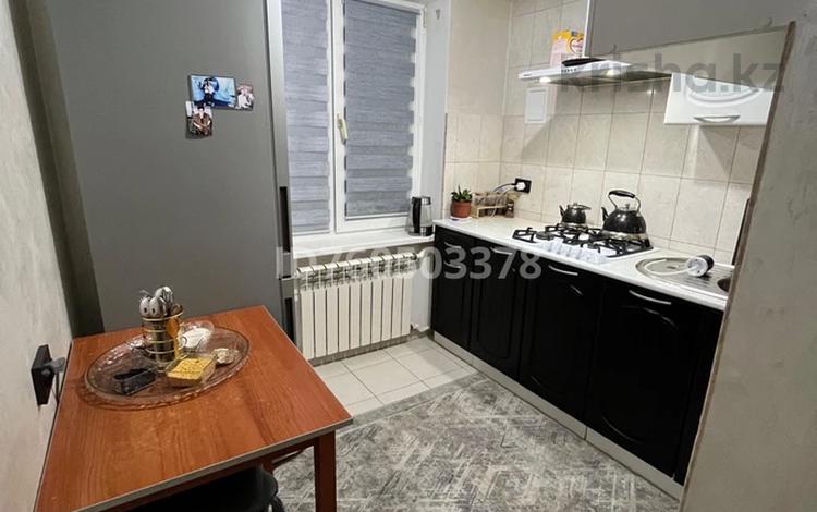3-бөлмелі пәтер · 63 м² · 1/5 қабат, Привокзальный 5 23, бағасы: 20 млн ₸ в Атырау, мкр Привокзальный-5 — фото 2