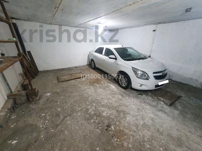 Гаражи и паркинги в Карагандинской обл.: Гараж · 33 м² · мкр Городской Аэропорт — Старый Аэропорт за 6.5 млн 〒 Гараж · 33 м² · мкр Городской Аэропорт — Старый Аэропорт за 6.5 млн 〒 в Караганде, Казыбек би р-н