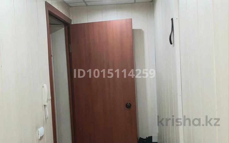 2-бөлмелі пәтер · 43 м² · 2/4 қабат, Сортировка, Жекибаева 140, бағасы: 9 млн ₸ в Караганде, Алихана Бокейханова р-н — фото 2