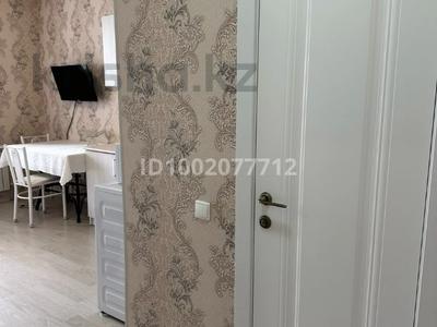 Продажа квартир в Акмолинской обл.: 1-комнатная квартира · 21.5 м² · 1/5 этаж, Республики 1/1к4 за 8.9 млн 〒 1-комнатная квартира · 21.5 м² · 1/5 этаж, Республики 1/1к4 за 8.9 млн 〒 в Косшы