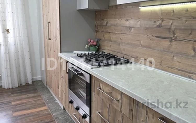 2-комнатная квартира · 72 м² · 2/5 этаж, мкр. Алтын орда — Ресторан 1001 Түн за ~ 33 млн ₸ в Актобе — фото 2