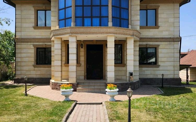 Отдельный дом · 7 комнат · 350 м² · 11 сот., мкр Нур Алатау за 220 млн ₸ в Алматы, Бостандыкский р-н — фото 64