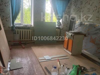 3-комнатная квартира · 51 м² · 1/2 этаж, Панфилова 33 за 4.9 млн 〒 в Темиртау