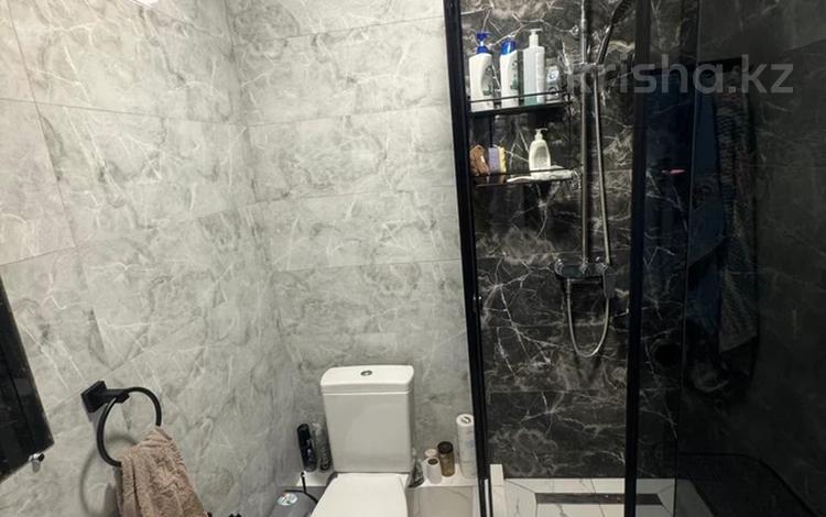 3-комнатная квартира · 104.7 м² · 9/9 этаж, мкр. Алтын орда 11л за 44 млн ₸ в Актобе — фото 2
