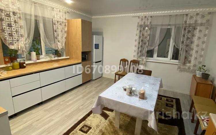 Отдельный дом · 4 комнаты · 150 м² · 15 сот., Сатпаева 16 за 45 млн ₸ в Жибек Жолы — фото 4