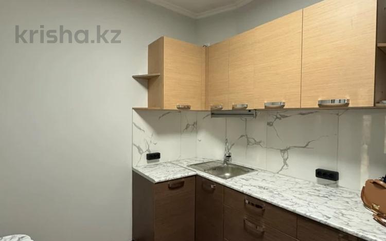 1-комнатная квартира · 40.9 м² · 1/5 этаж, мкр Сайран 21 за 26.5 млн ₸ в Алматы, Ауэзовский р-н — фото 2