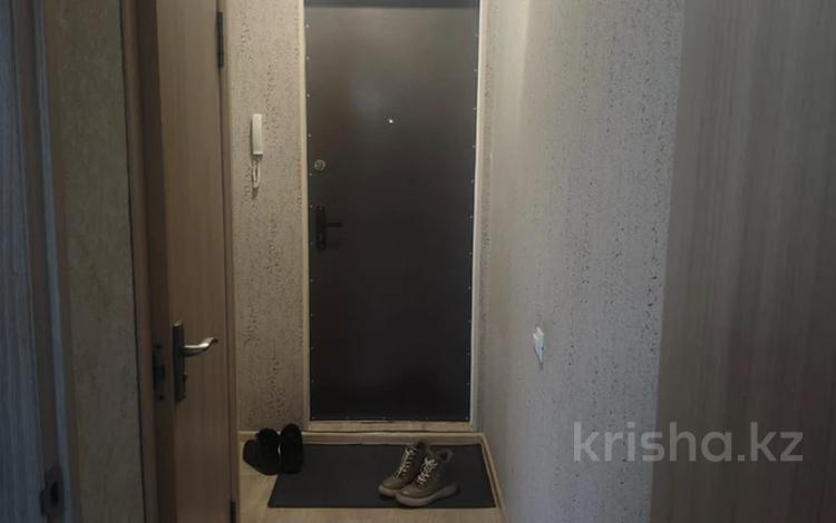 1-комнатная квартира · 32 м² · 2/5 этаж, ул. Жастар 34 за 110 000 ₸ в Талдыкоргане, военный городок Улан — фото 2