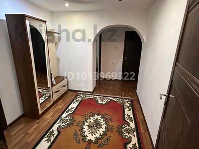 3-бөлмелі пәтер · 80 м² · 2/10 қабат, Жеңіс ш/а, бағасы: 165 000 ₸ в Уральске, мкр Женис