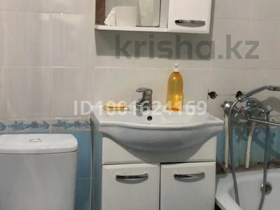 2-бөлмелі пәтер · 45 м² · 1/9 қабат, Красина 8/1 — Шакарима, бағасы: 14 000 ₸ в Усть-Каменогорске, Ульбинский