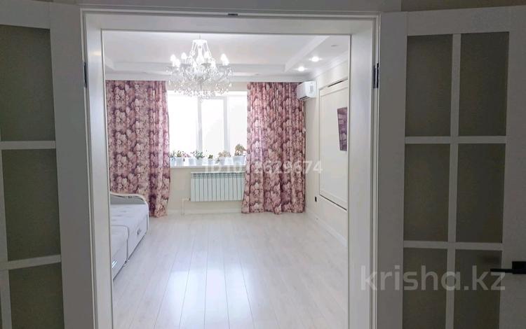 3-бөлмелі пәтер · 108 м² · 5/5 қабат, мкр. Алтын орда, Мкр. Алтын орда Тәуелсіздік 12A к1, бағасы: 38.7 млн ₸ в Актобе — фото 2