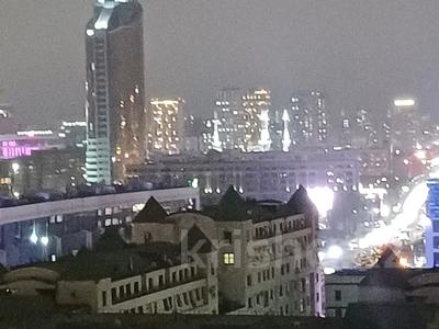 3-комнатная квартира · 105 м² · 13/36 этаж, Кабанбай батыра 11 — Тримф астана за 300 000 ₸ в Астане, Есильский р-н