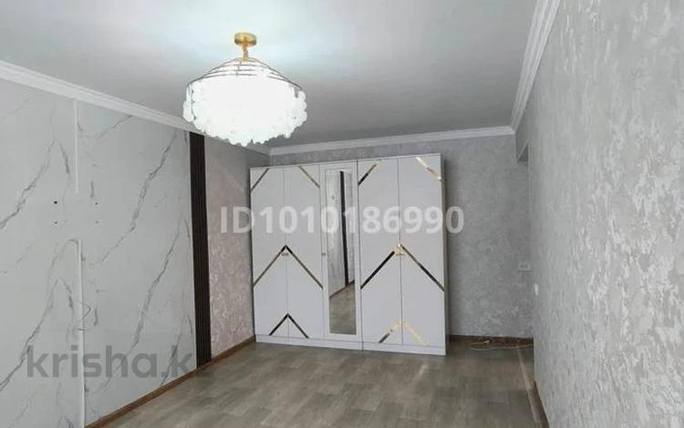 1-бөлмелі пәтер · 32 м² · 1/5 қабат, самал, бағасы: 12.5 млн ₸ в Талдыкоргане, мкр Самал — фото 2