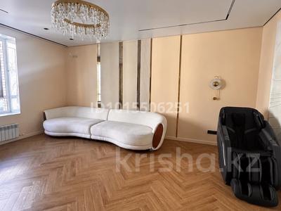 4-бөлмелі пәтер · 120 м² · 3/11 қабат, Туран 46/4 — Орынбор, бағасы: 105 млн ₸ в Астане, Нура р-н