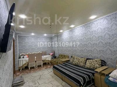 3-бөлмелі пәтер · 72.1 м² · 1/3 қабат, Школьная 3, бағасы: 7.8 млн ₸ в Курчатове