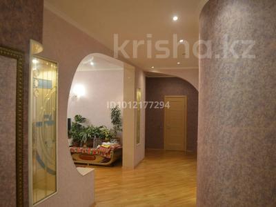 4-бөлмелі пәтер · 180 м² · 11/13 қабат, Шагабутдинова 125 — Шагабутдинова Джамбула, бағасы: 650 000 ₸ в Алматы, Алмалинский р-н