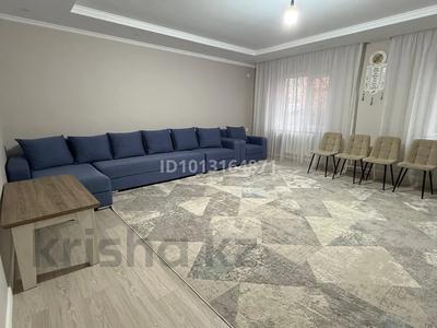 Отдельный дом · 6 комнат · 240 м² · 6 сот., мкр Акжар, Мкр Акжар, улица Наурыз 27 за 75 млн ₸ в Алматы, Наурызбайский р-н