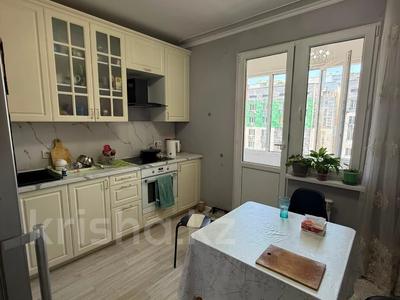 3-бөлмелі пәтер · 82 м² · 11/12 қабат, Абишева, бағасы: 47 млн ₸ в Алматы, Наурызбайский р-н