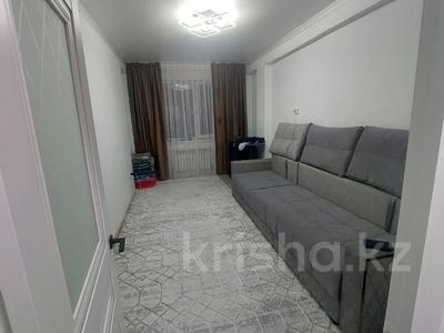 1-комнатная квартира, 35 м², 4/5 этаж, кабанбай батыра за 12.5 млн 〒 в Талдыкоргане