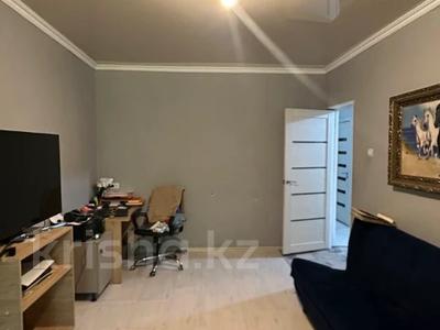 2-комнатная квартира · 55 м² · 2/5 этаж, Есенберлина 13а за 22.5 млн ₸ в Шымкенте, Аль-Фарабийский р-н