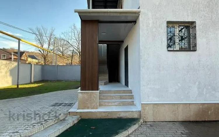 Отдельный дом · 8 комнат · 270 м² · 5 сот., Базарбаева 43 — Зоопарк за ~ 1.5 млн ₸ в Алматы, Медеуский р-н — фото 5