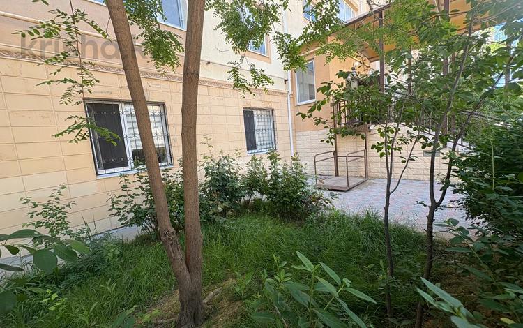 3-бөлмелі пәтер · 86 м² · 1/6 қабат, 17-ш/а. 79, бағасы: 27 млн ₸ в Актау, 17-й мкр — фото 16