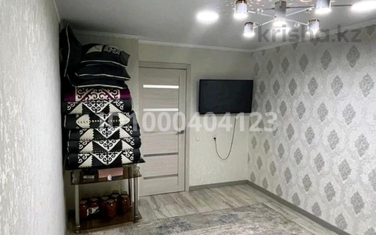2-комнатная квартира · 41 м² · 2/5 этаж, 50лет октября 68 за 9.4 млн 〒 в Рудном — фото 2