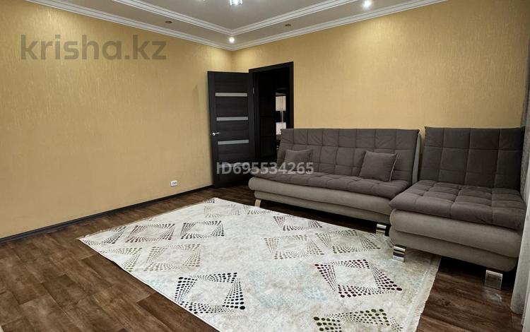 3-комнатная квартира · 65 м² · 9/10 этаж, мкр Юго-Восток, Мкр Степной 4 31 — ТД Алмаз за 28 млн ₸ в Караганде, Казыбек би р-н — фото 2