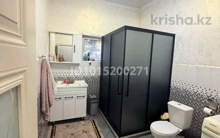 Отдельный дом · 6 комнат · 250 м² · 6 сот., мкр Боралдай (Бурундай), Асқар Тоқпанов ауылы, Бейбітшілік көшесі 2а за 77 млн ₸ в Алматы, Алатауский р-н — фото 2