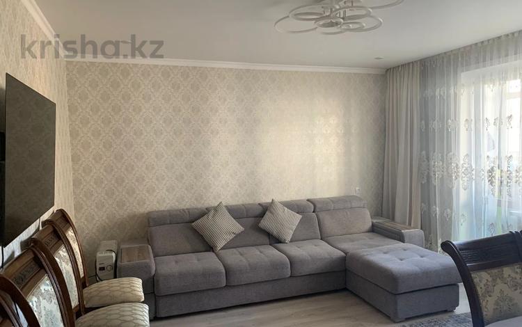 3-бөлмелі пәтер · 63 м² · 2/5 қабат, Майкудук, мкр Восток-3 17, бағасы: 21.8 млн ₸ в Караганде, Алихана Бокейханова р-н — фото 2