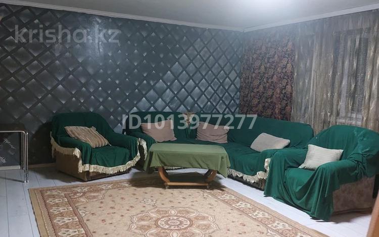 3-бөлмелі пәтер · 80 м² · 5/5 қабат, Пр Аблай хана 24, бағасы: 20 000 ₸ в Алматы — фото 2