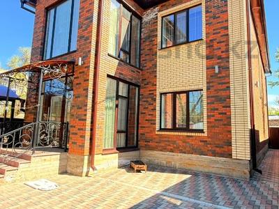 Отдельный дом · 6 комнат · 270.5 м² · 4.5 сот., Досмухамедова за 150 млн ₸ в Уральске