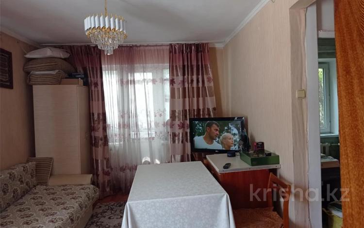 1-комнатная квартира · 32 м² · 2/5 этаж, мкр Новый Город, Абдирова 24/2 — 1000 мелочей за 12.8 млн ₸ в Караганде, Казыбек би р-н — фото 2