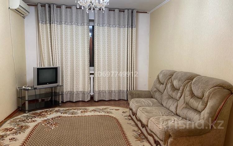 2-бөлмелі пәтер · 53 м² · 4/5 қабат, Курмангалиева 3/1 — Кафе Honey, бағасы: 120 000 ₸ в Уральске — фото 2