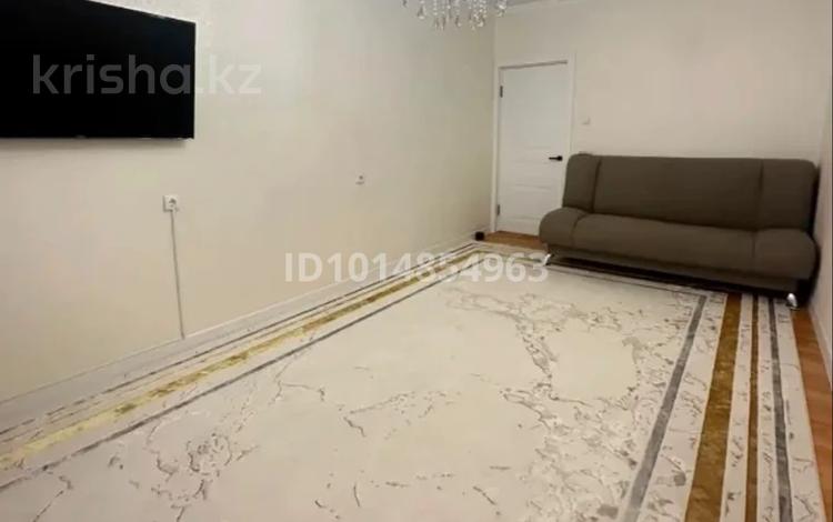 3-бөлмелі пәтер · 72 м² · 4/5 қабат, 13-ш/а. 28б, бағасы: 21.5 млн ₸ в Актау, 13-й мкр — фото 2