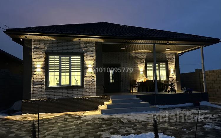 Отдельный дом · 4 комнаты · 160 м² · 6 сот., Микрорайон 12Б 41 за 59.9 млн 〒 в Конаеве — фото 2