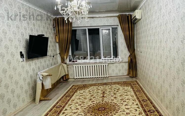 3-комнатная квартира, 86 м², 4/4 этаж, 1мкр 23 — Жауғашты базар за 13 млн 〒 в Туркестане — фото 2
