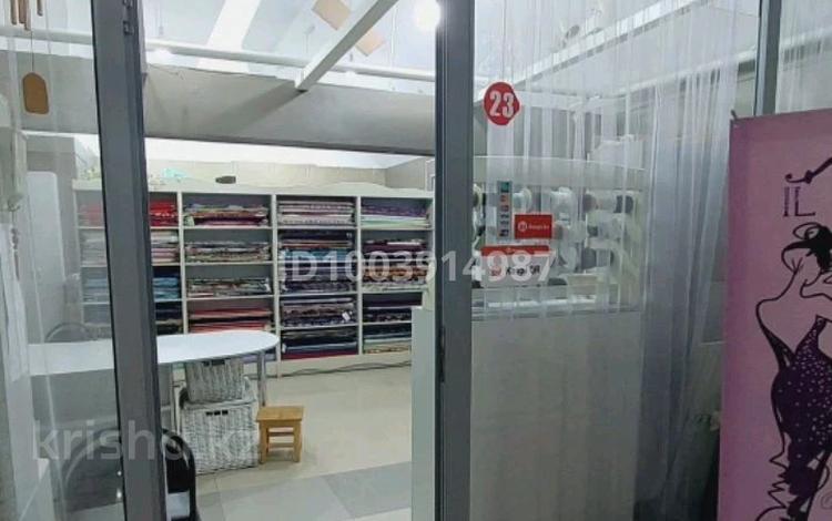 Свободное назначение, магазины и бутики, салоны красоты · 49 м² за 122 500 ₸ в Усть-Каменогорске — фото 22