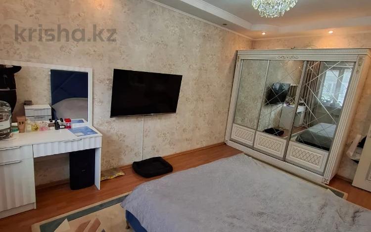 3-бөлмелі пәтер · 65 м² · 2/5 қабат, мкр Айнабулак-1, бағасы: 46 млн ₸ в Алматы, Жетысуский р-н — фото 12