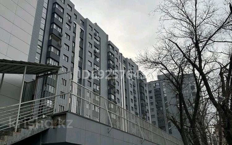 3-комнатная квартира, 76 м², 2/13 этаж, Кабдолова 14 за 49 млн 〒 в Алматы, Ауэзовский р-н — фото 2