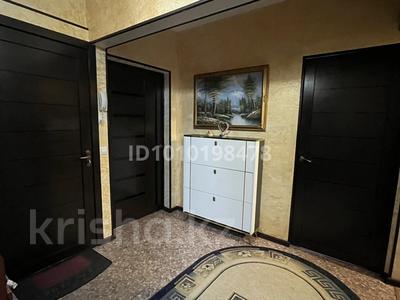 4-бөлмелі пәтер · 73.9 м² · 2/5 қабат, Сатбаева 19, бағасы: 25 млн 〒 в Таразе