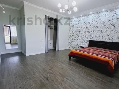 Аренда квартир в Алматы: 3-комнатная квартира · 130 м² · 5/6 этаж, мкр Нур Алатау, Еркегали Рахмадиева за 700 000 〒 3-комнатная квартира · 130 м² · 5/6 этаж, мкр Нур Алатау, Еркегали Рахмадиева за 700 000 〒 в Алматы, Бостандыкский р-н