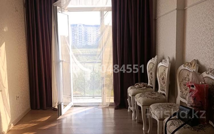 1-комнатная квартира · 33 м² · 6/12 этаж, мкр Нурсат 2 за 150 000 ₸ в Шымкенте, Каратауский р-н — фото 2