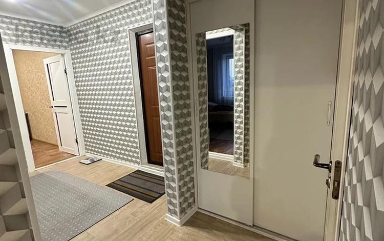 2-бөлмелі пәтер · 54 м² · 6/9 қабат, Ауезова 77, бағасы: 18 млн ₸ в Экибастузе — фото 2